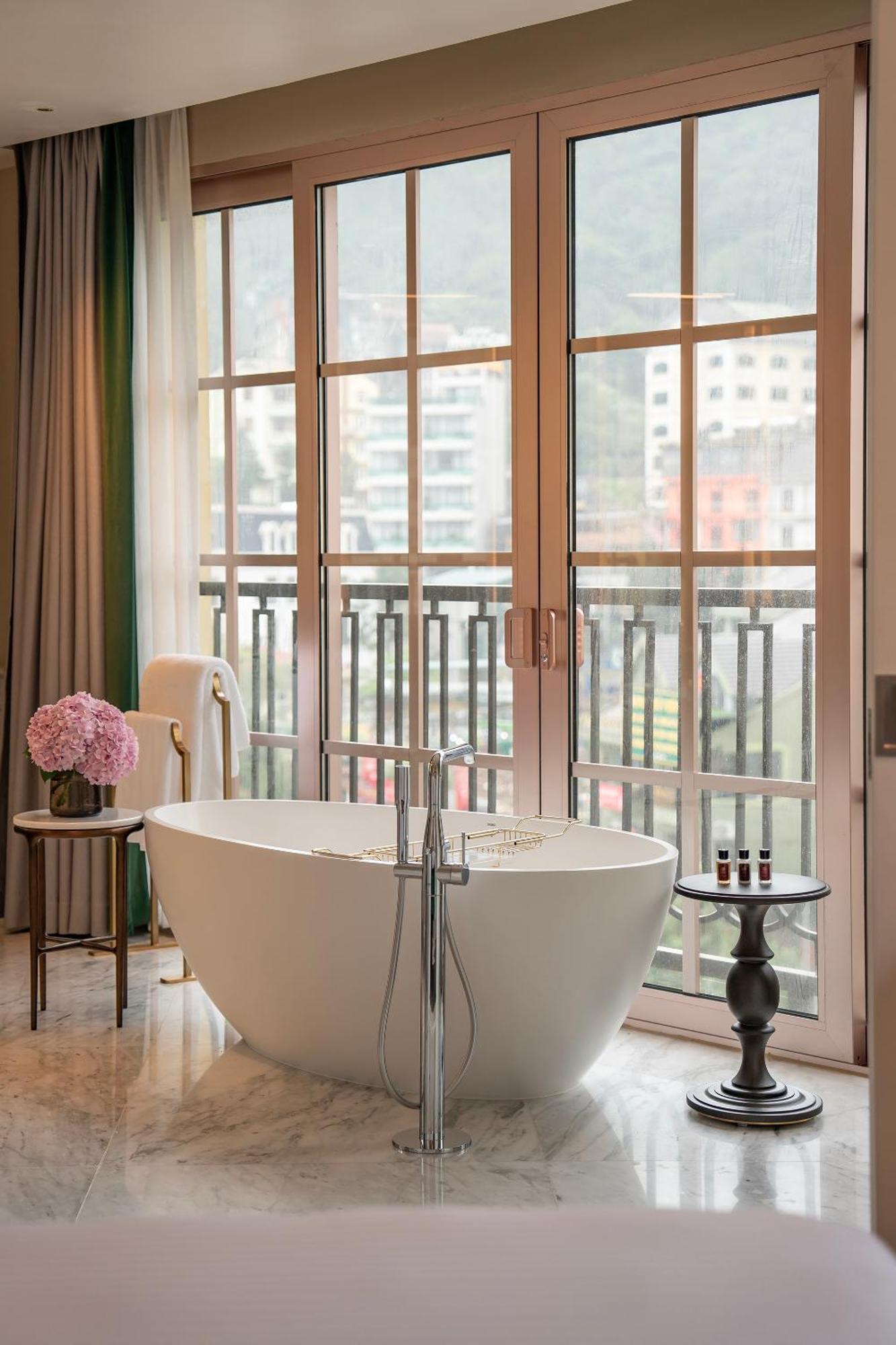 Hotel De L'Amour Tam Ðảo Buitenkant foto